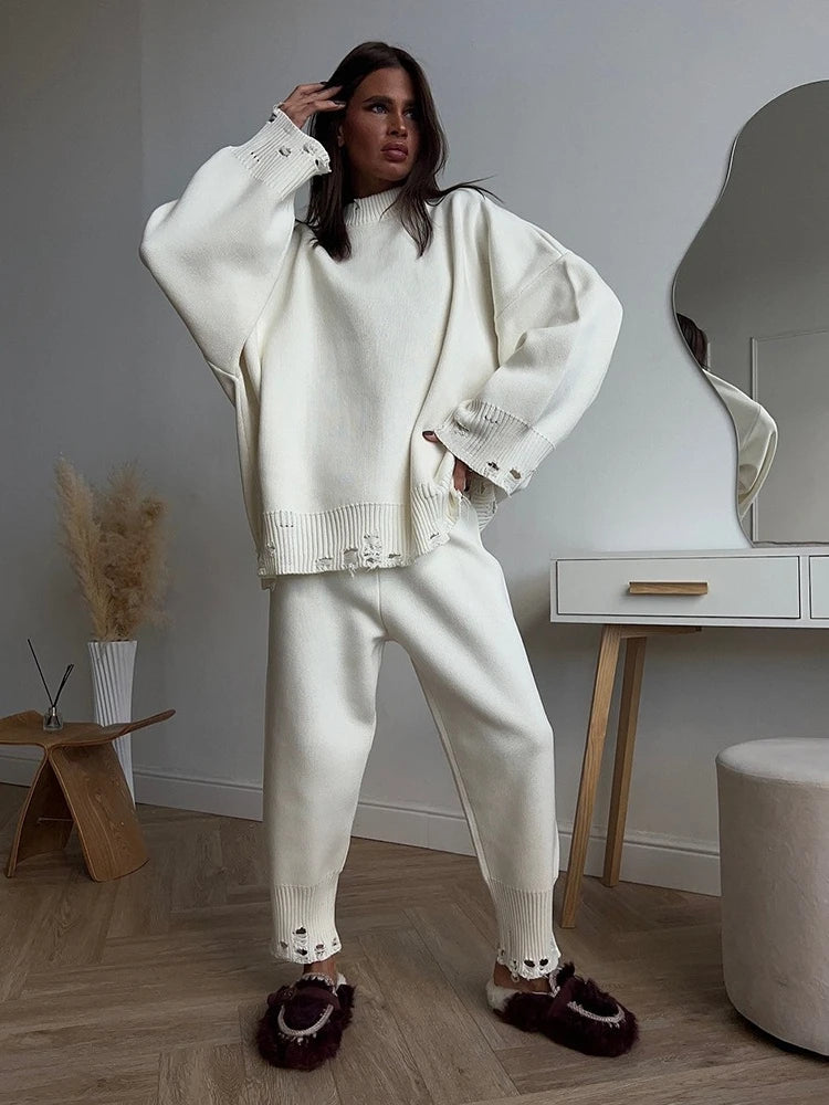 Bornladies Autumn Winter Women's New Turtleneck Knit Sweater Skinny Knit Pants Set Soft Oversized Ripped Hem Fashion Pullover