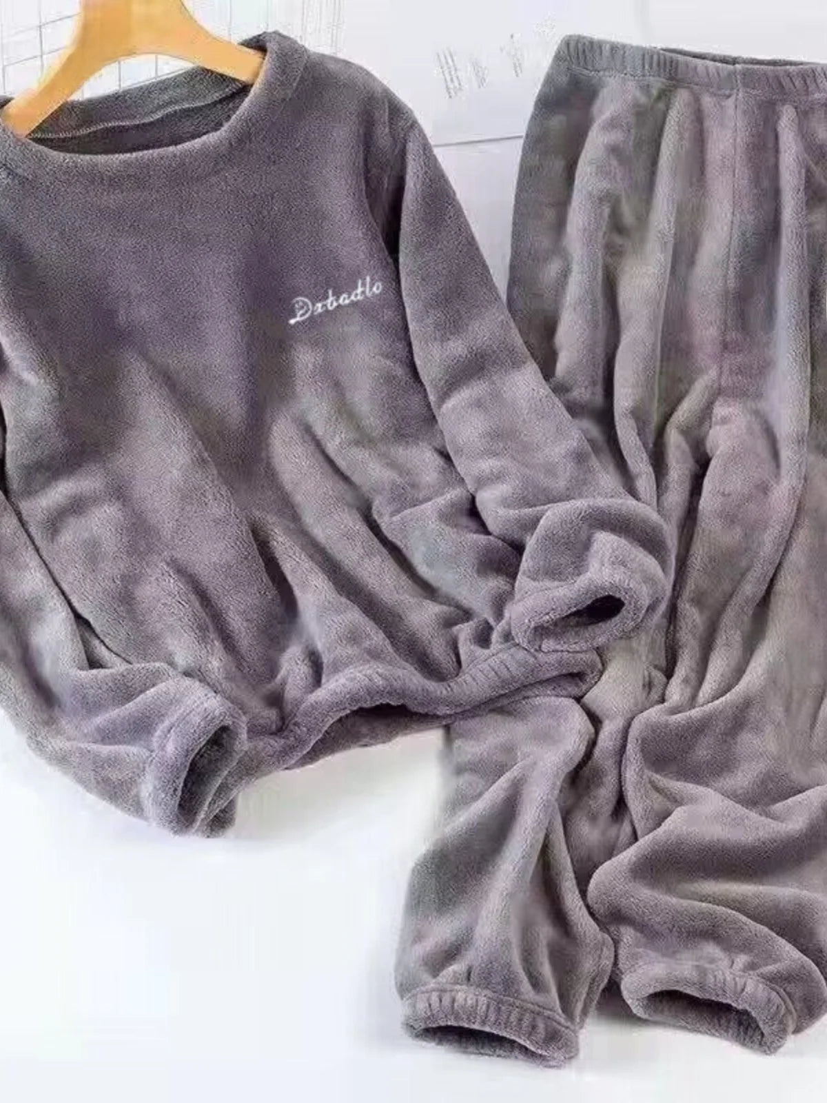 Thiened Coral Fce Home Clothes Spwear ex Winter Warm Loose Fit Home Leisure Suit for Teens Kids Middle-Aged And E...