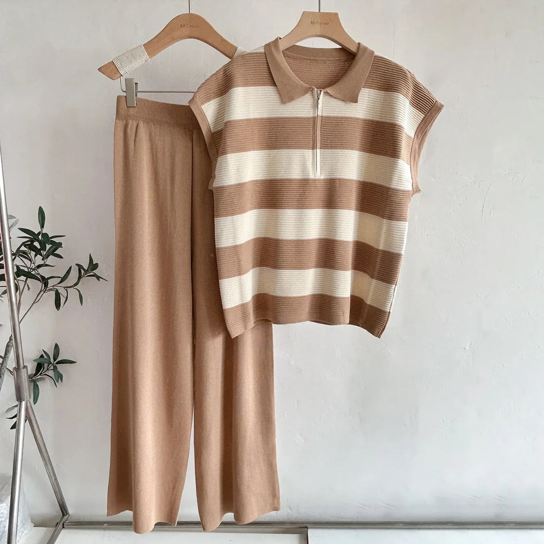 Summer Versatile Knitted Polo Neck Half Zip Sleeveless Top High Waist Wide Leg Pants Matching Set Polyester Fiber