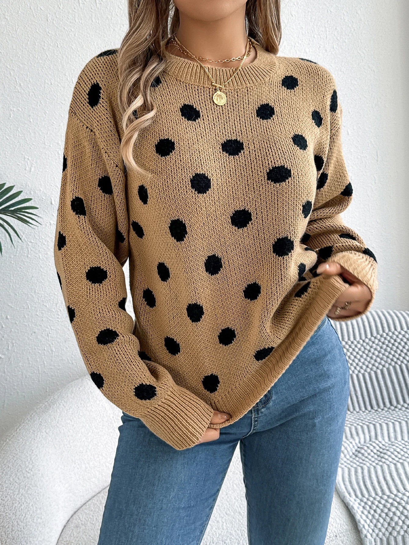 Autumn Winter Fashion Polka Dot Pattern Knitted Sweaters Women Casual Round Neck Lantern Long Sleeve Pullover