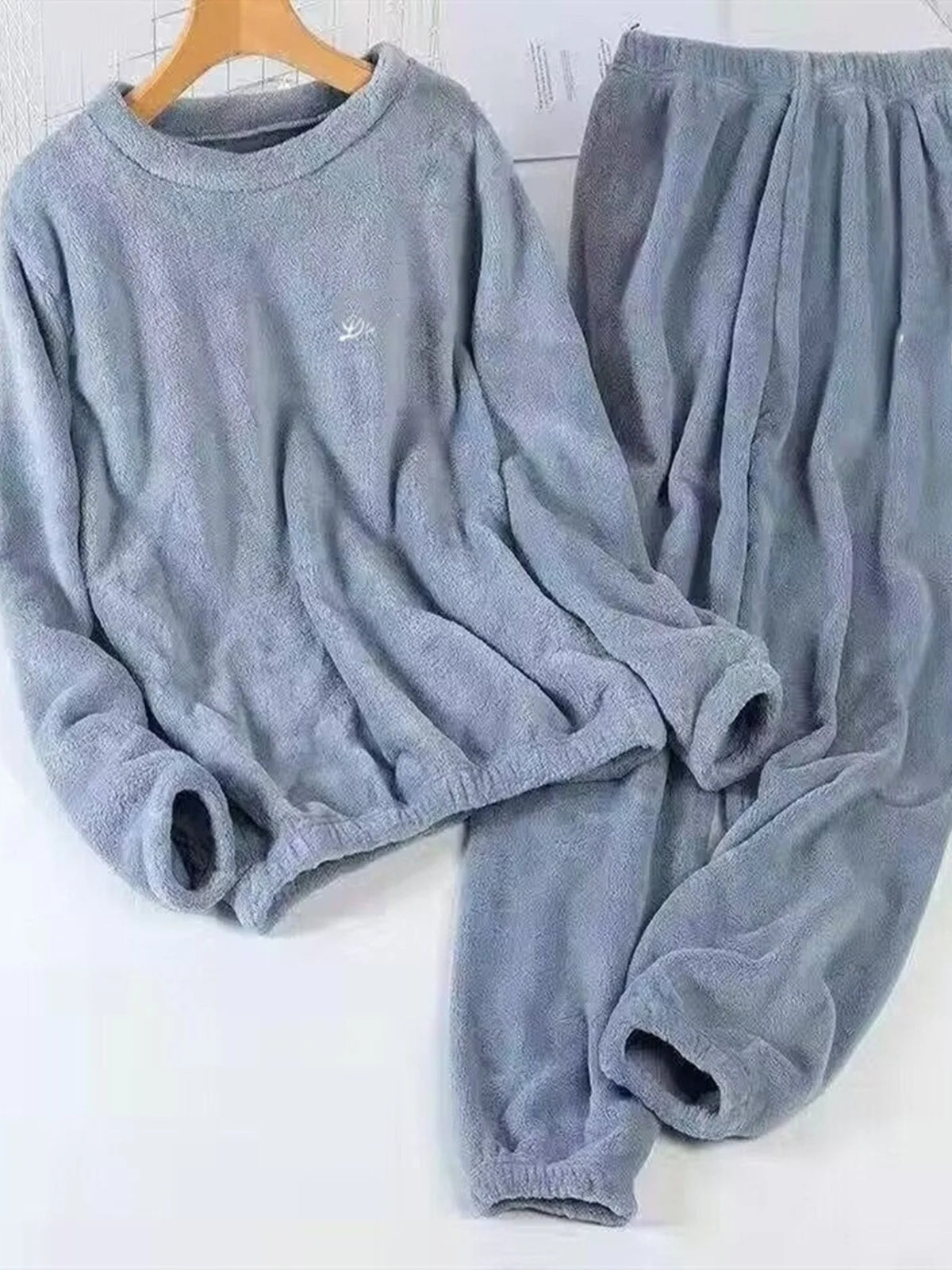 Thiened Coral Fce Home Clothes Spwear ex Winter Warm Loose Fit Home Leisure Suit for Teens Kids Middle-Aged And E...