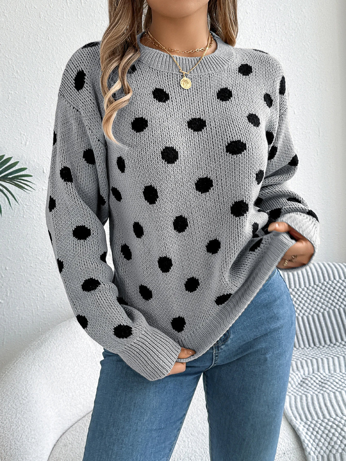 Autumn Winter Fashion Polka Dot Pattern Knitted Sweaters Women Casual Round Neck Lantern Long Sleeve Pullover