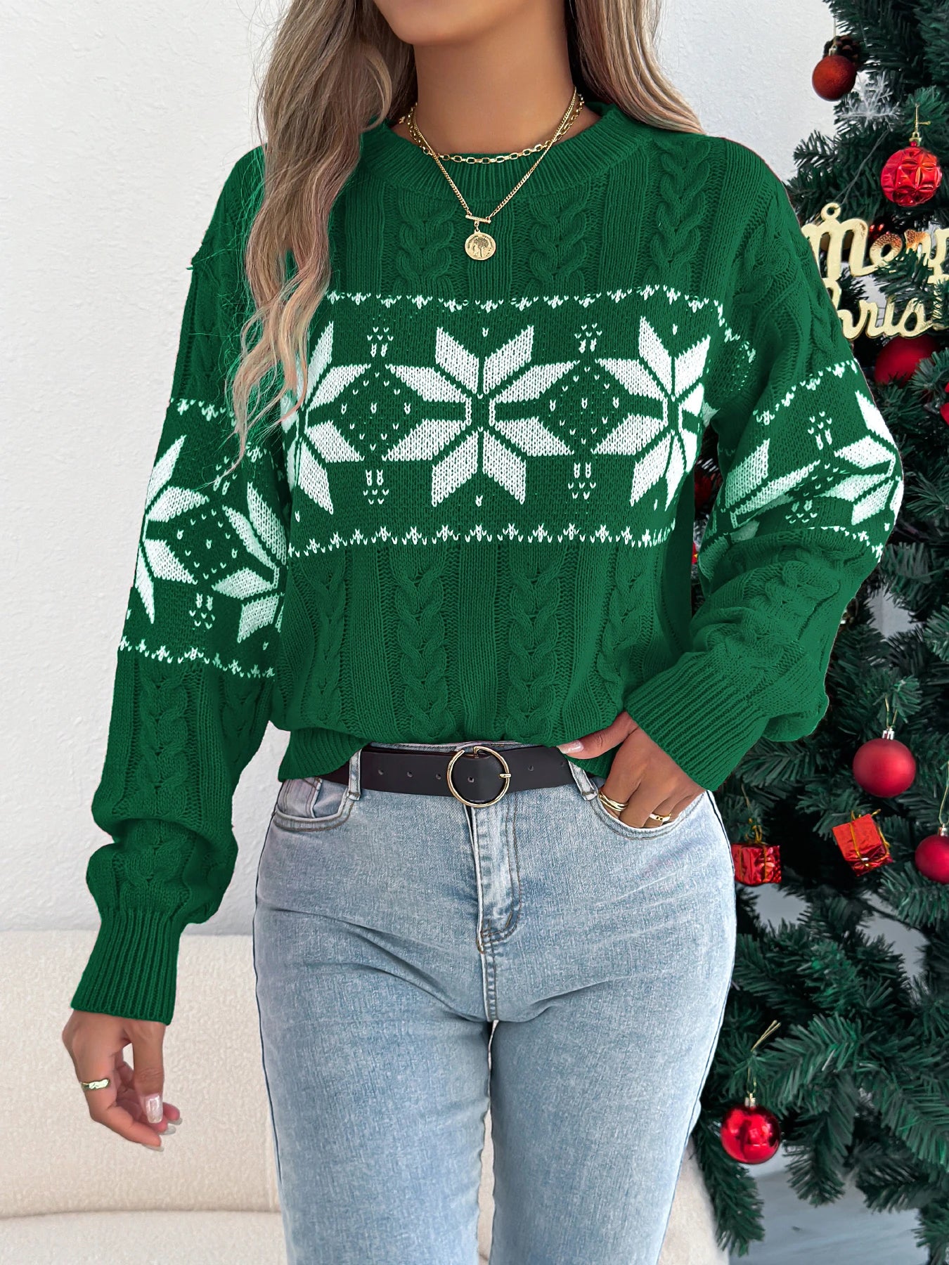 Christmas Woman Sweater Autumn Winter Casual Contrast Color Snowflake Pattern Knitted Tops Round Neck Long Sleeved Pullover
