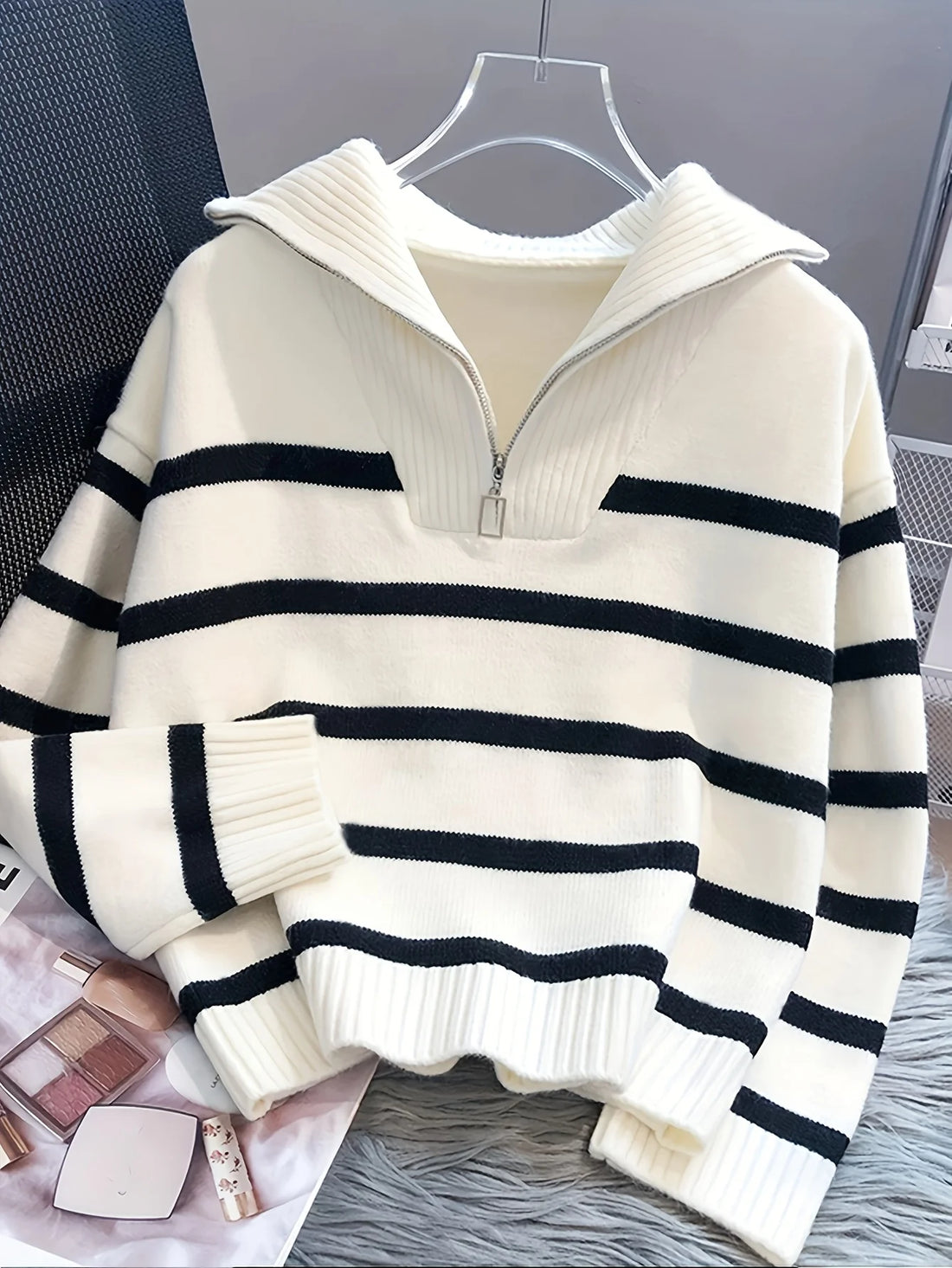 Autumn and Winter New Fashion Woman Sweater Thickened Zipper Striped Undershirt Short Pullover Top Women's Clothing