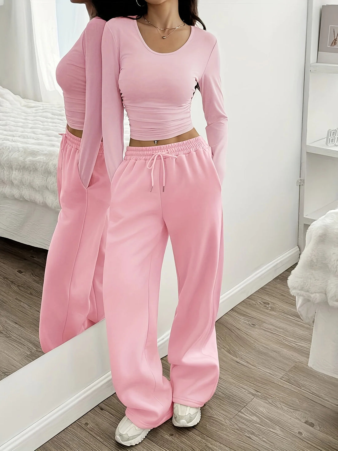 Women's Solid Color Wide Leg Pants Casual Drawstring Sweatpants with Pockets Jogging Loose Pants Relaxed Fit Style Autumn Winter