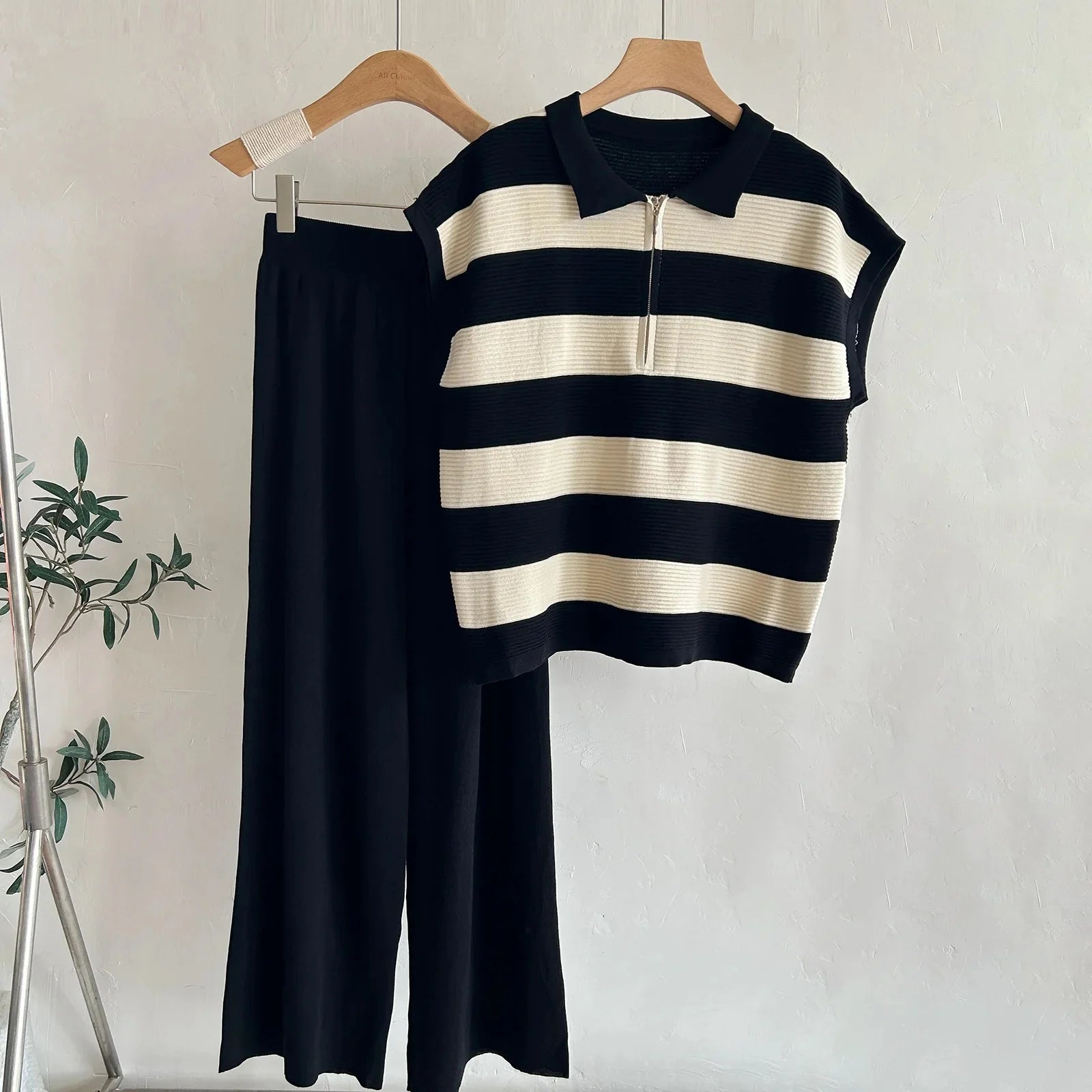 Summer Versatile Knitted Polo Neck Half Zip Sleeveless Top High Waist Wide Leg Pants Matching Set Polyester Fiber