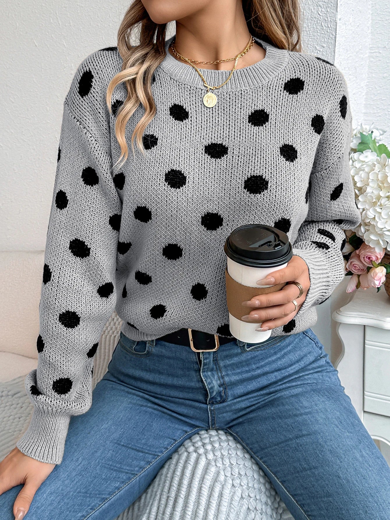 Autumn Winter Fashion Polka Dot Pattern Knitted Sweaters Women Casual Round Neck Lantern Long Sleeve Pullover